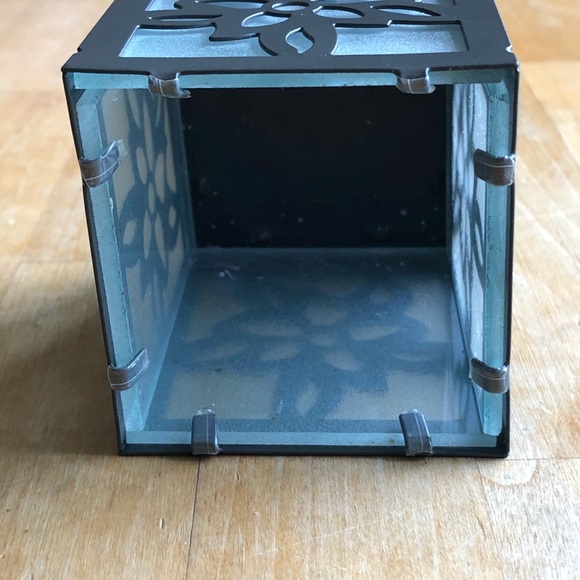 Gunmetal & Flower Frosted Glass Candle Holder - Picture 3 of 5